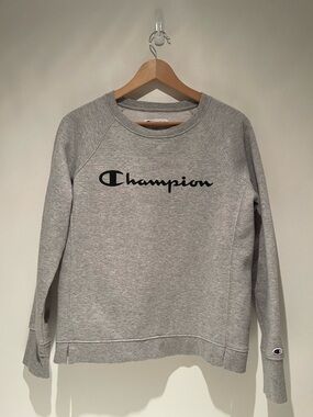 Champion Heather Gray Crewneck Fleece Sweatshirt with Black Logo size S